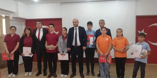 Hanönü’de kitap okuma yarışmasının ödül töreni düzenlendi