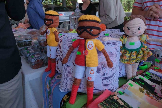 Bolu’da kadınlar ürettiklerini Kadın Emek Pazarı’nda satarak ev ekonomisine destek oluyor