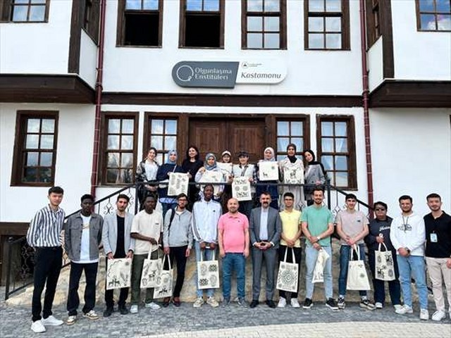 Kastamonu’da yabancı uyruklu öğrenciler bölge kültürünü tanıma fırsatı buldu