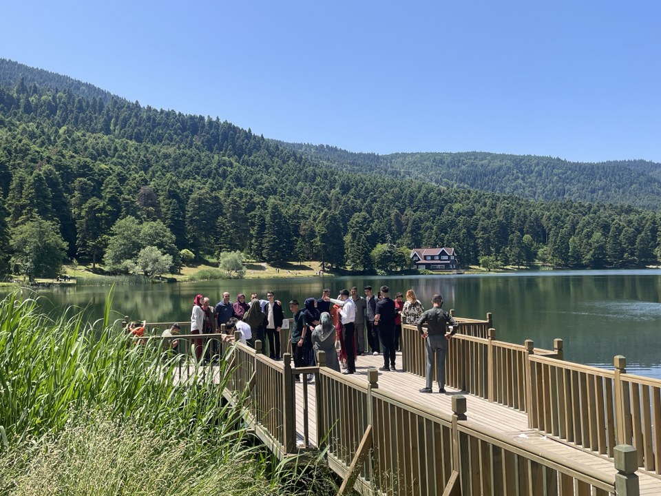 Gölcük Tabiat Parkı hafta sonu ziyaretçilerini ağırladı