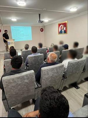 Zonguldak’ta hükümlülere bağımlılıkla mücadele semineri verildi