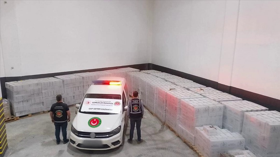 Ticaret Bakanlığı 12,5 ton kaçak alkollü içkiye el koydu