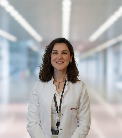 “Ekrana çok maruz kalıyorsanız 20-20-20 kuralını uygulayın”