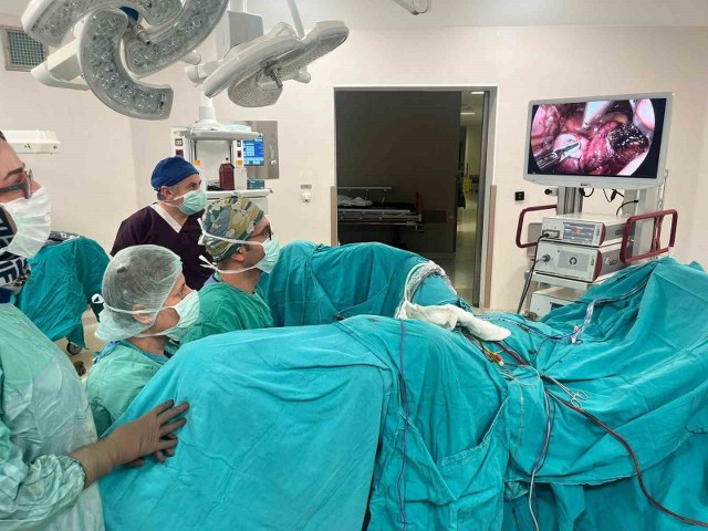 Dr. Şanlı: “V-NOTES tekniğini hastalarımıza başarıyla uygulamaktayız”