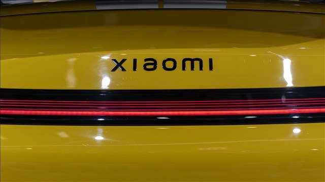 Çinli teknoloji şirketi Xiaomi, yeni elektrikli SUV aracını tanıttı