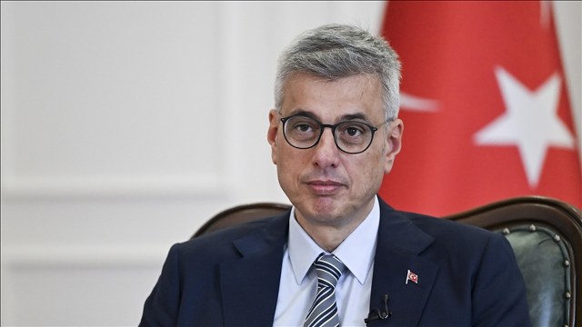 Sağlık Bakanı Memişoğlu’ndan ilaç, engelli ve ÇÖZGER raporlarına ilişkin paylaşım