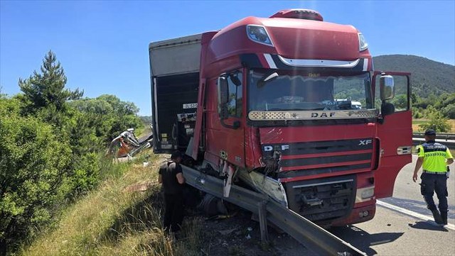 Bolu’da meydana gelen trafik kazasında 2 kişi yaralandı
