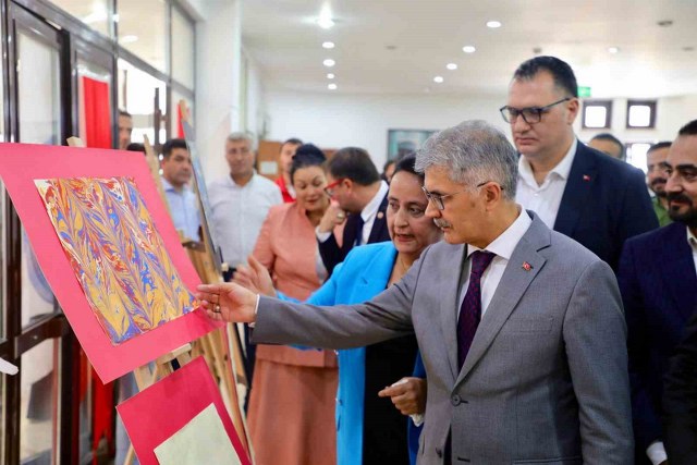 Niğde’de işitme engelli vatandaşlar hünerlerini sergiledi