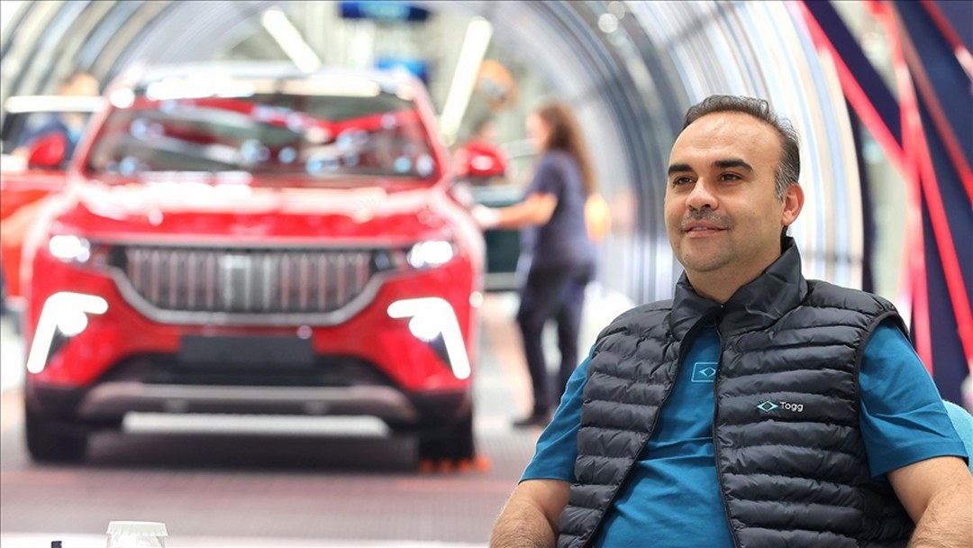 Bakan Kacır, Togg’un oyunu kurallarına göre oynayan bir marka olduğunu bildirdi