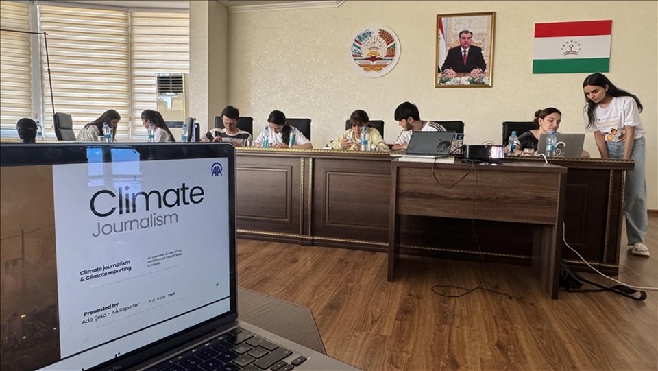 AGİT’in Gazetecilik Yaz Okulu’nda AA’dan iklim ve çevre haberciliği eğitimi