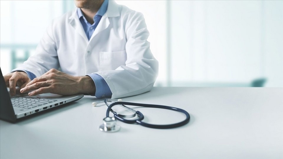 Sağlık alanına yönelik düzenlemeler içeren kanun teklifi komisyonda kabul edildi