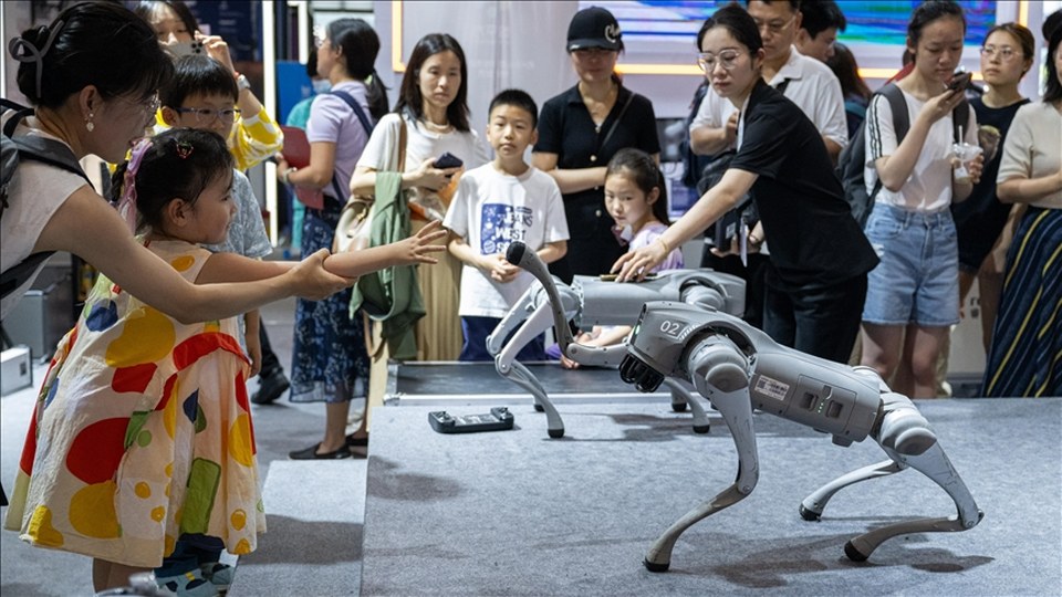 Çin, yapay zekaya ilişkin açık kaynaklı teknolojilerini diğer ülkelerle paylaşmaya hazır
