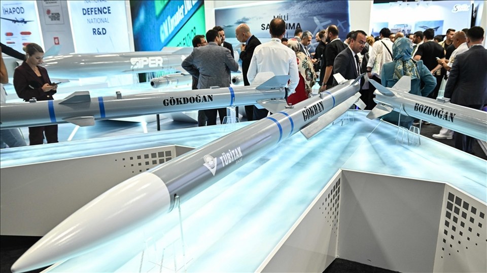 TÜBİTAK milli ramjet motorlu hava-hava füzesi GÖKHAN’ı ilk kez sergiledi