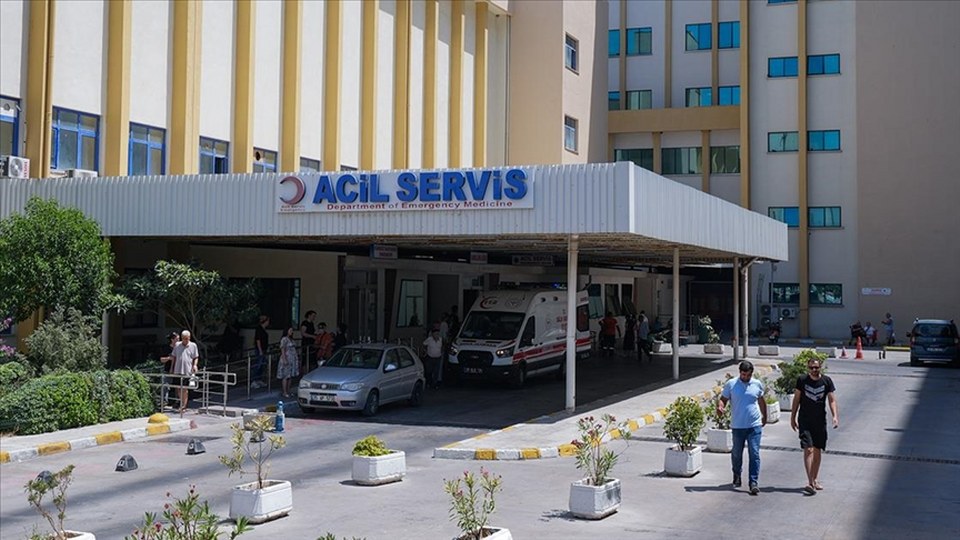 Sıcak hava dalgası İzmir’de acil servislerde yoğunluğu artırdı