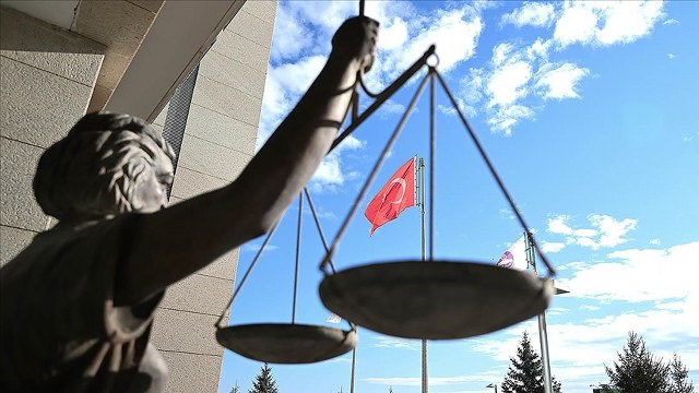 Hukuk fakültelerine giriş sıralaması barajı 125 bin oldu