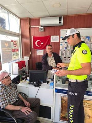 Yeniçağa polisi vatandaşları bilgilendiriyor