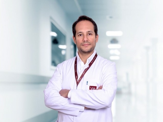 “Düz tabanlık ve içe basma çocuklarda erken tanıyla düzelebilir”