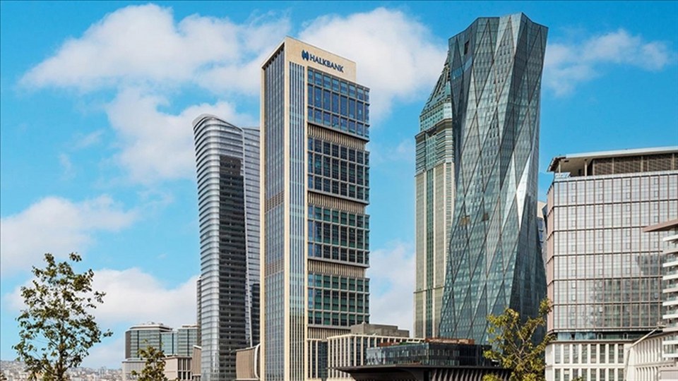 Halkbank’tan güven ve itibarlarını zedeleyici haberlere yalanlama