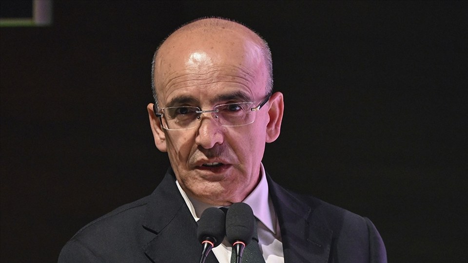 Bakan Şimşek: Finansal piyasalarda olumlu döngü güçlenirken, makro finansal istikrar pekişiyor