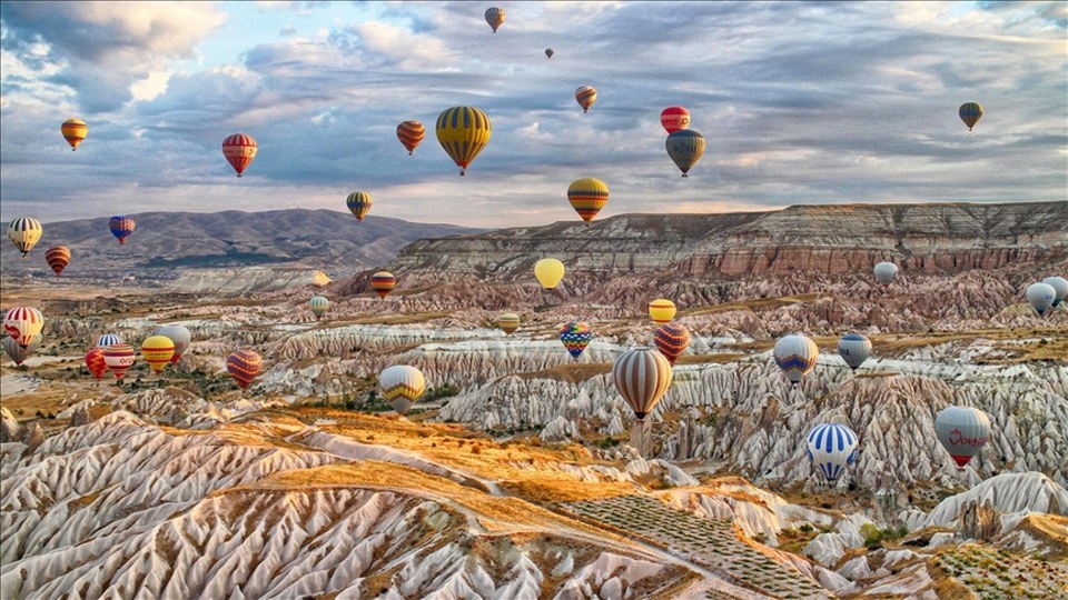 Türk yapımı sıcak hava balonlarına 11 ülkeden talep geldi