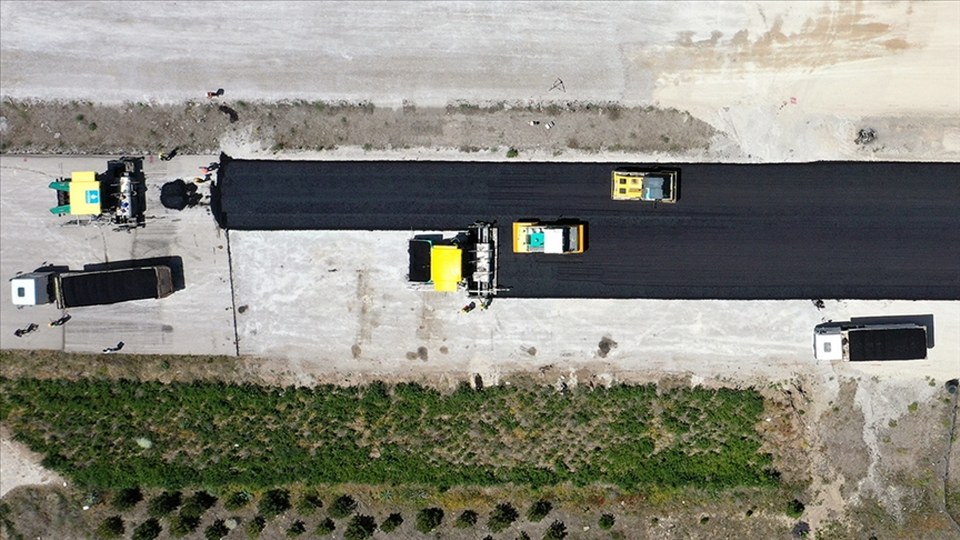 üneydoğu sanayisini Akdeniz’e taşıyacak ulaştırma projesinde inşaat aşamasına gelindi