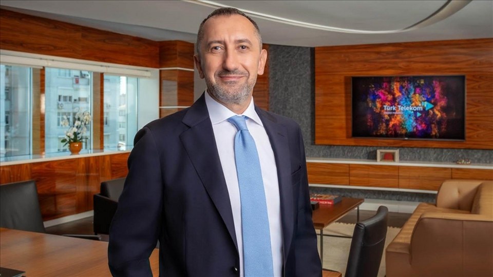Türk Telekom CEO’su Önal: 5G’yi ülkemizi daha güçlü bir geleceğe taşıyan önemli bir araç olarak değerlendiriyoruz