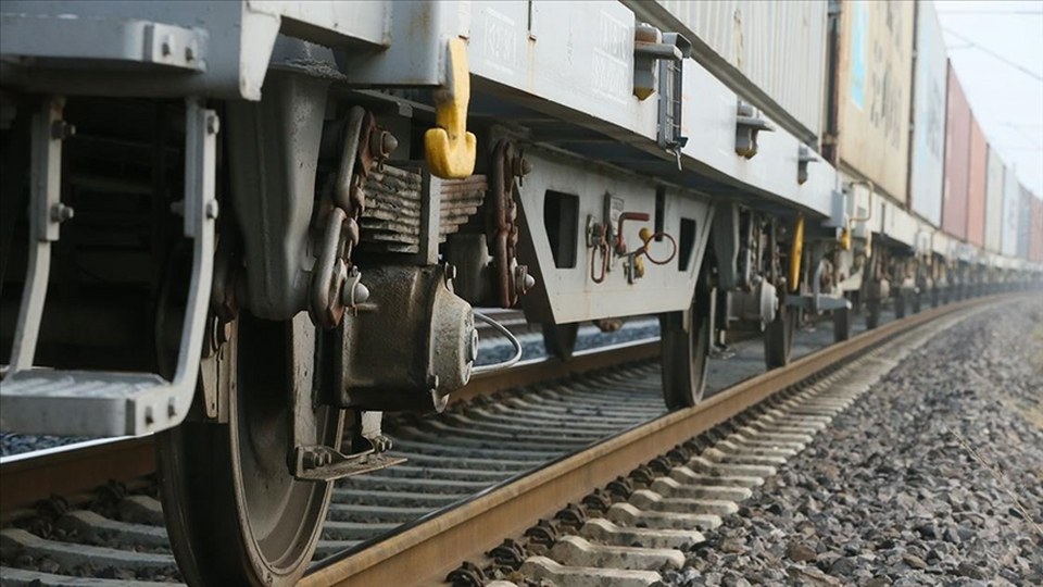 Ticaret rekorları “demir ağlarla” gelişecek