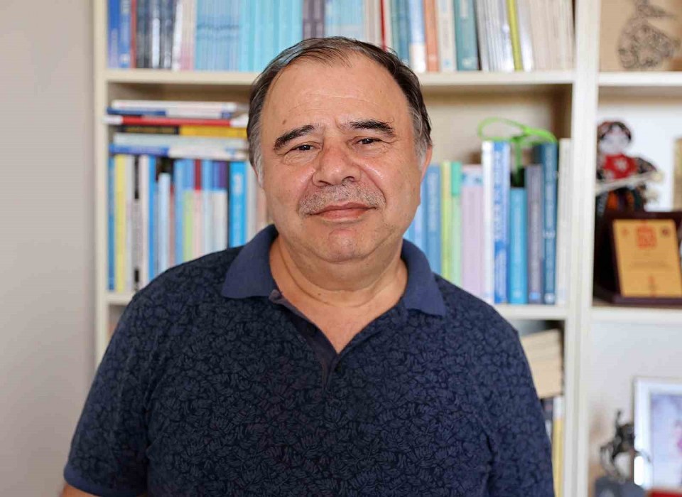 Telefon sakinleştirici olmasın: Uzmanlardan ebeveynlere uyarı