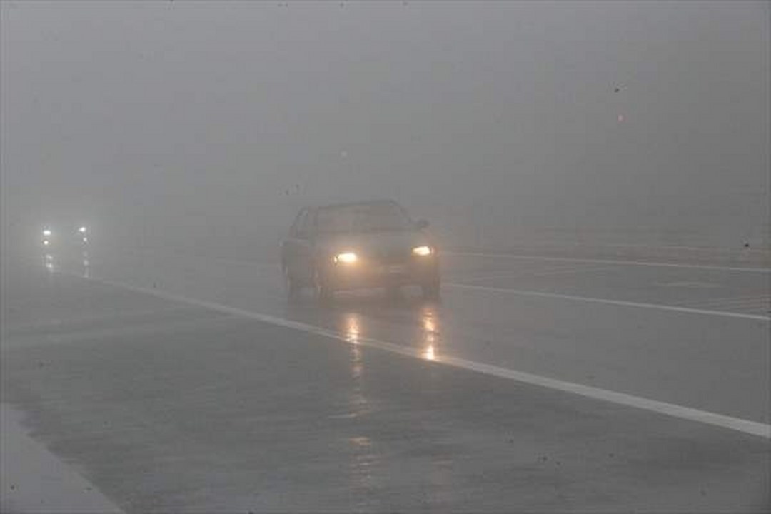 Bolu Dağı’nda sis ve sağanak etkili oldu