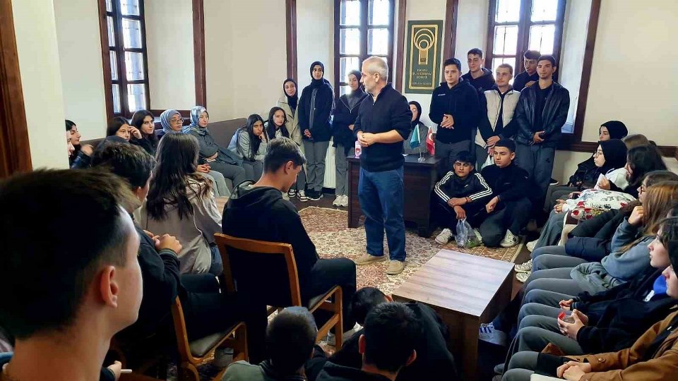 Dil ve Edebiyat Konağı’nda tarih rüzgârı esti