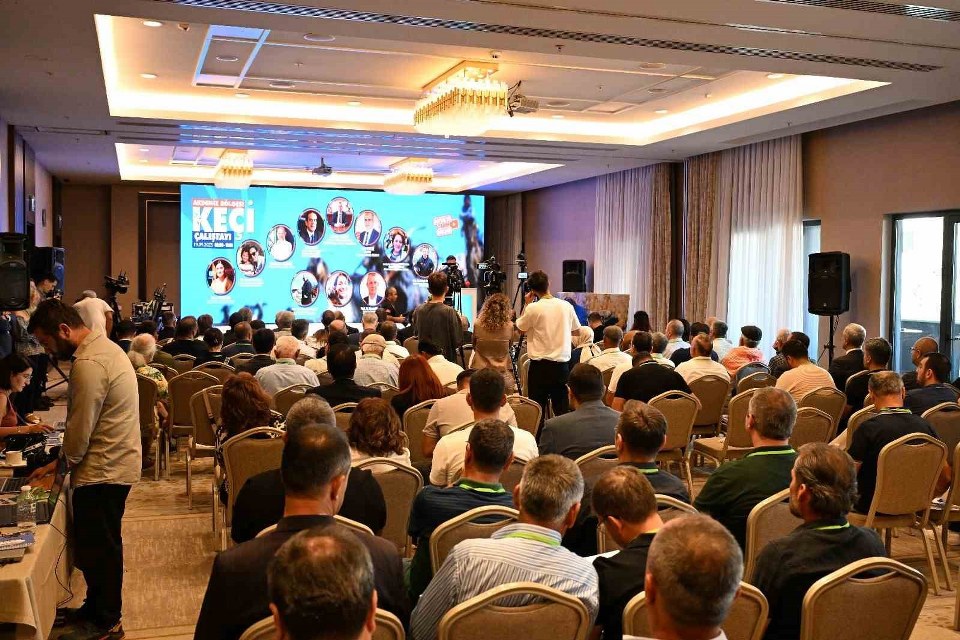 Antalya Tarım Konseyi Başkanı Çandır: “Teke yöresi keçilerini kaybetti”