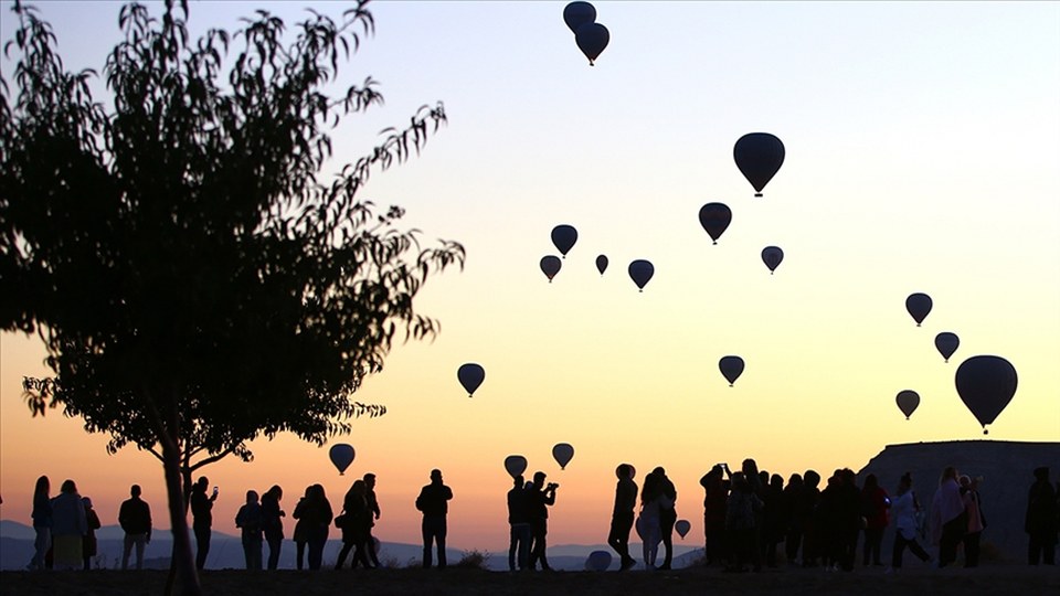 Türkiye geçen yıl 117,2 milyar dolarlık hizmet ihracatı yaptı