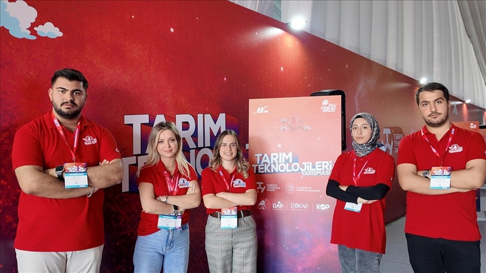 Balıkçılıkla topraksız tarımı birleştiren TEKNOFEST projesi, su tasarrufuyla verimliliği artırıyor