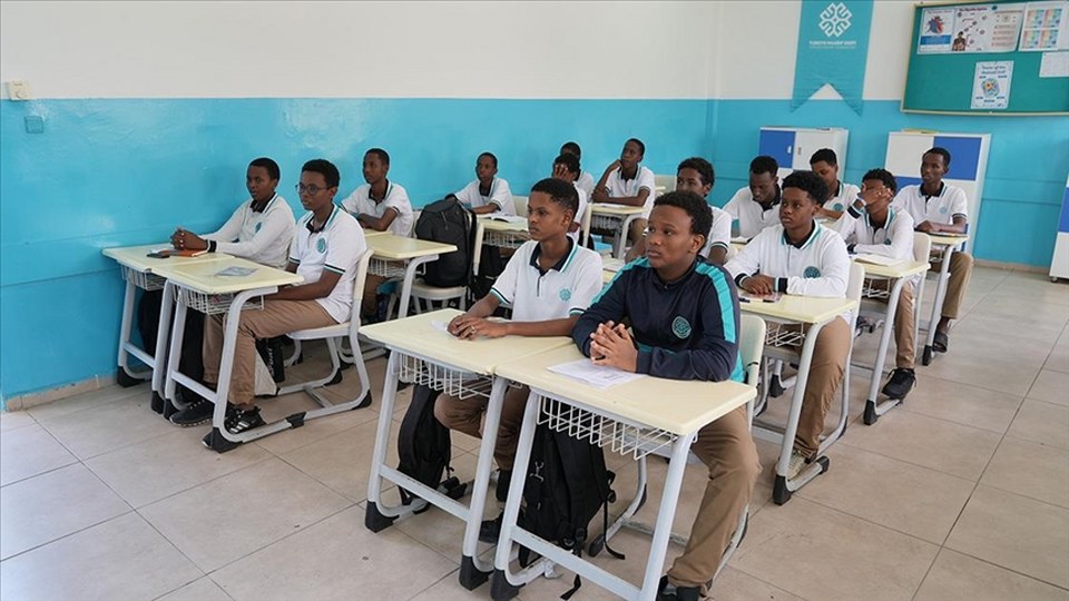 Türkiye Maarif Vakfı Somali’de geleceğin nesillerini yetiştiriyor