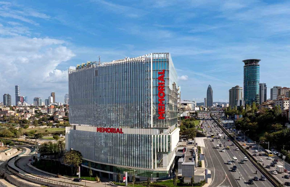 Memorial’ın en kapsamlı yatırımı Göztepe Hastanesi hizmete açıldı