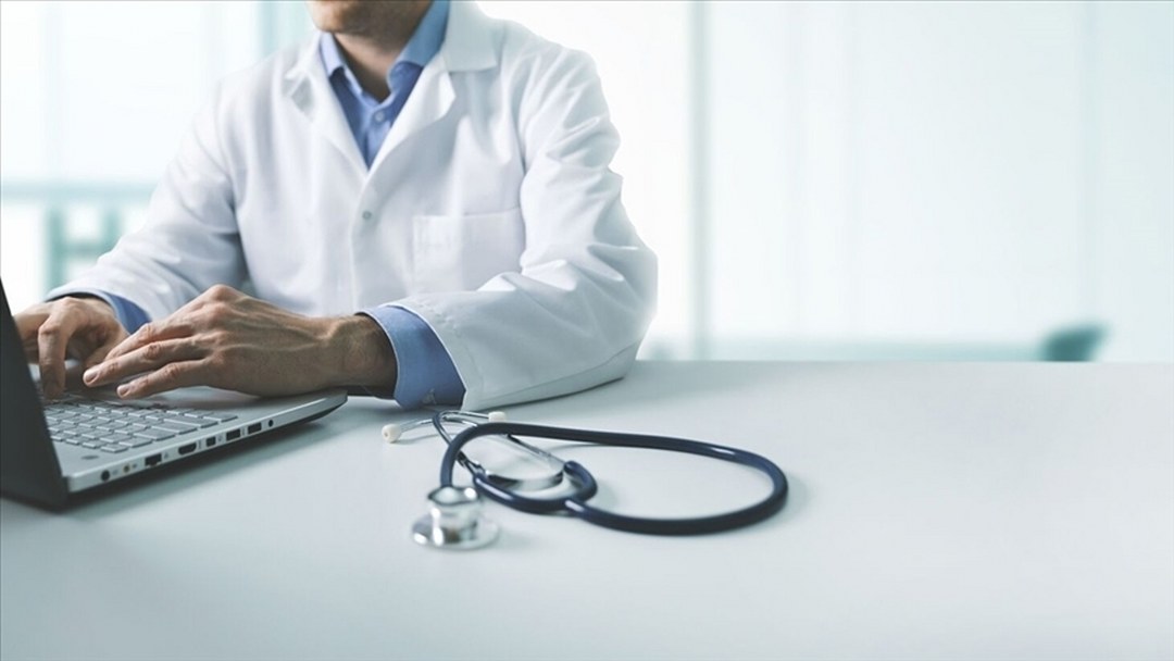 Özel sağlık sigortasında 60 yaş altına ömür boyu yenileme garantili poliçe sunulması zorunlu olacak