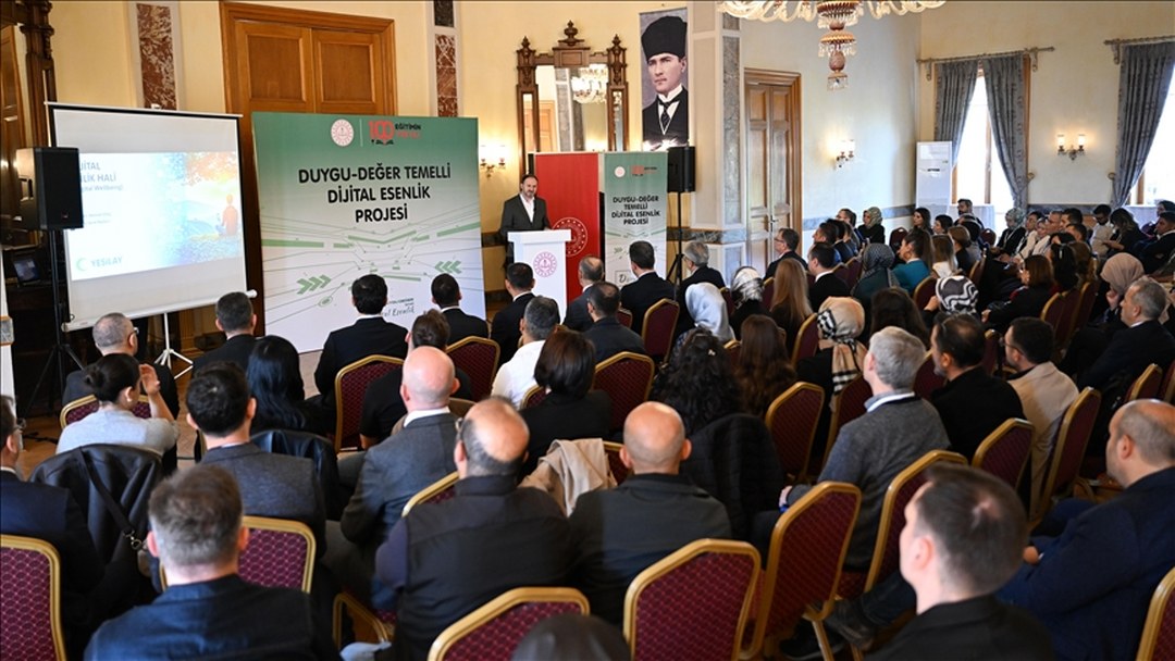 “Duygu-Değer Temelli Dijital Esenlik Projesi 3. Çalıştayı” Üsküdar’da yapıldı