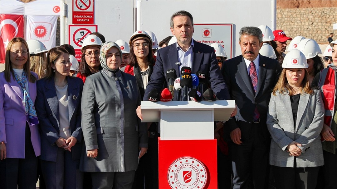 Bakan Bayraktar: Nadir toprak elementleri enerji bağımsızlığımızda oyun değiştirici etkisi olan bir konu