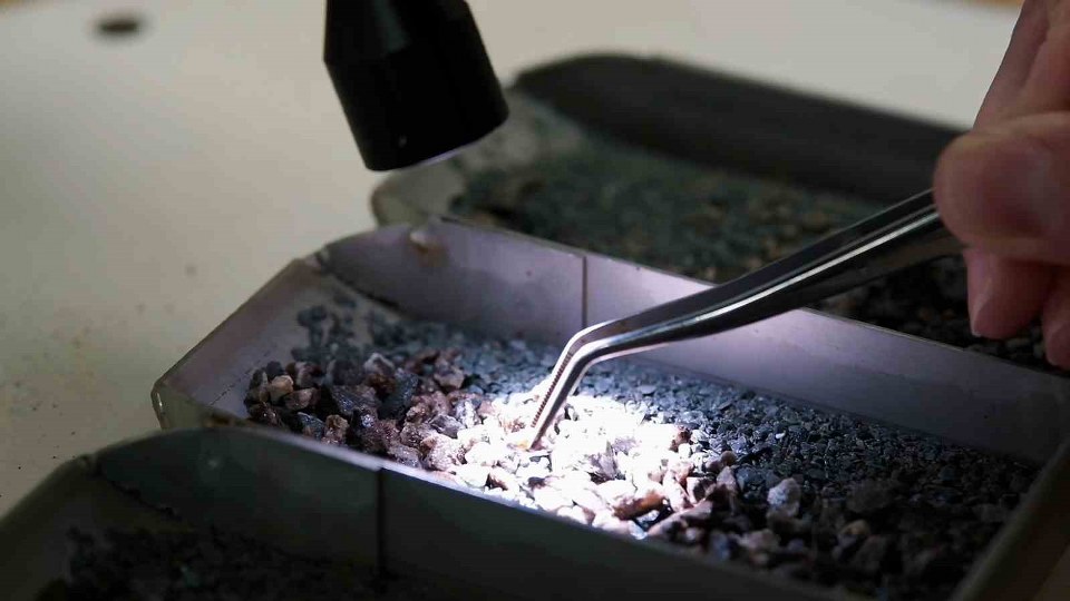 Bakan Bayraktar: “Rezervuarların dilini çözüyor, enerji bağımsızlığımıza güç katıyoruz