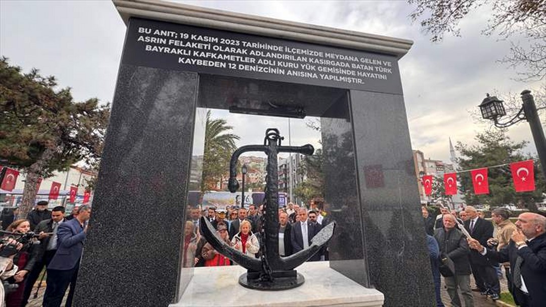 Zonguldak’ta fırtına nedeniyle batan gemideki mürettebatın ismi anıtta yaşatılacak
