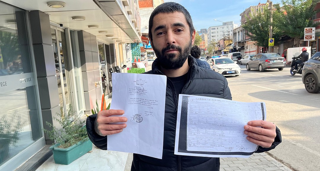 Doğduğu topraklarda 35 yıldır kimliksiz ve vatansız yaşıyor