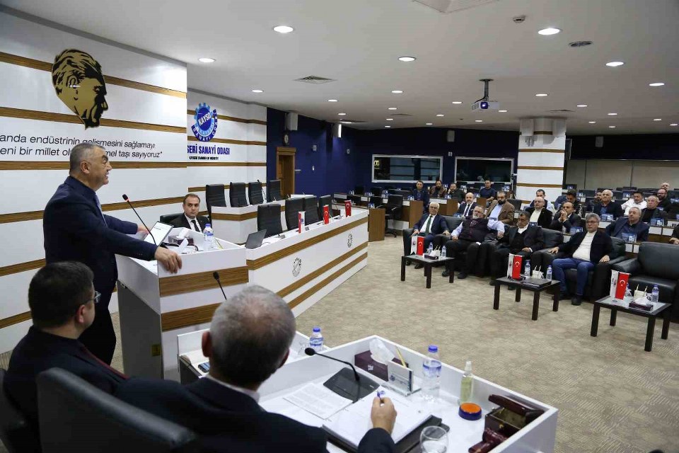 Başkan Büyüksimitci: “Çin’e karşı ülke olarak politika oluşturmalıyız”