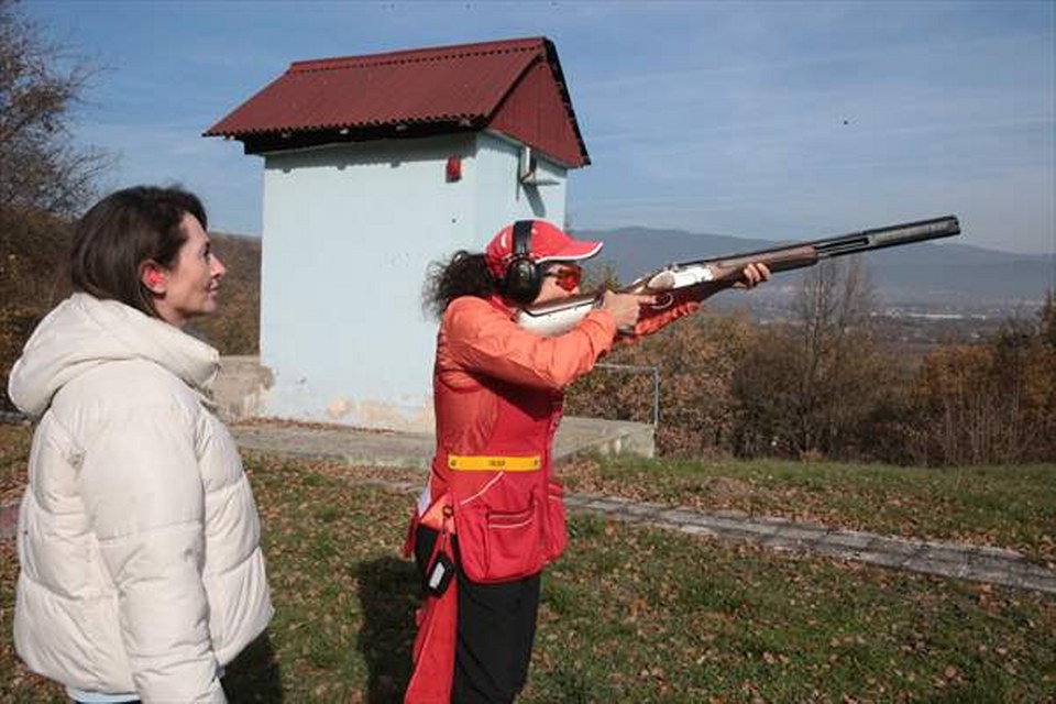 Babası için atıcılığa dönen Çiğdem Özyaman Özenir, olimpiyat kotasının peşinde