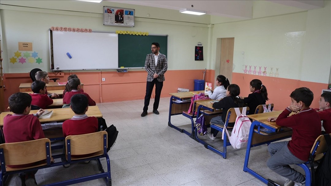 Bayburt’ta öğrenciler “zilsiz okul” uygulamasıyla zamanı iyi kullanmayı öğreniyor