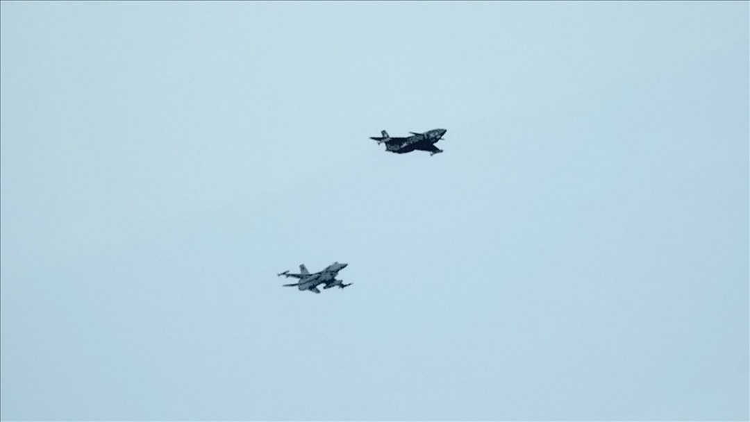 Bayraktar KIZILELMA, F-16 ile tarihi teste imza attı