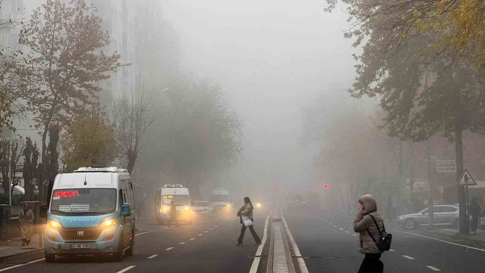 Sisli havalarda korkutan zararlı partikül uyarısı