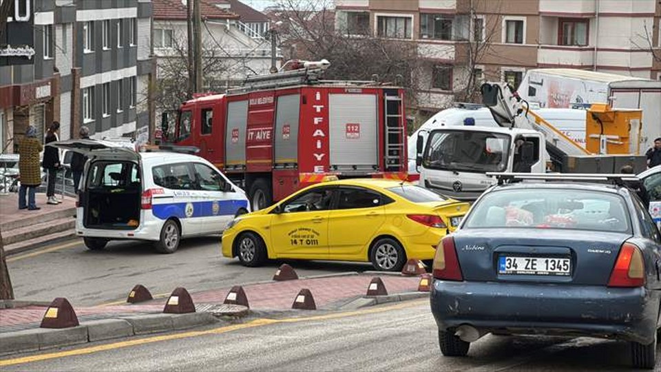 Bolu’da iş merkezindeki trafo yangını söndürüldü