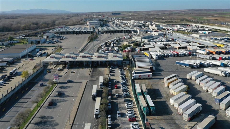 Kapıkule Gümrük Kapısı’nda günlük ticari araç geçiş rekoru kırıldı