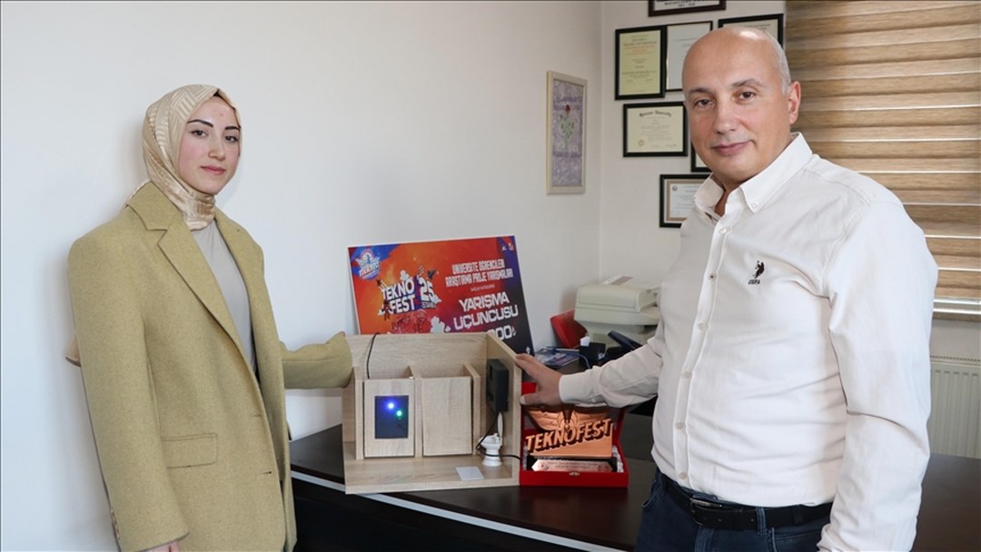 Kamuya açık tuvaletlerin temizliğini takip edecek mobil uygulama geliştirildi