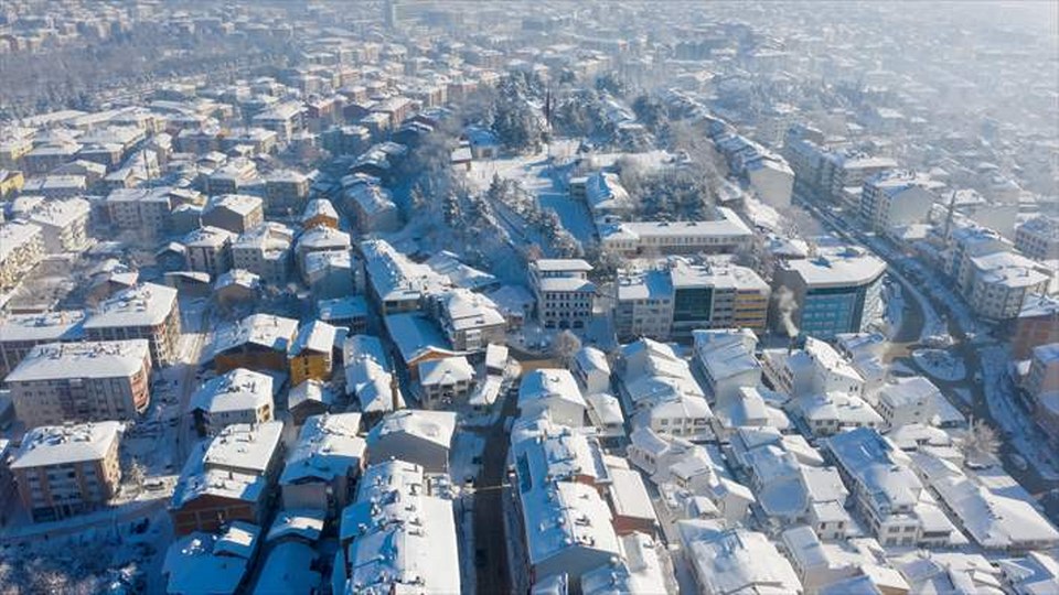 Bolu kent merkezinde 7 günde metrekareye 84,4 milimetre kar yağdı
